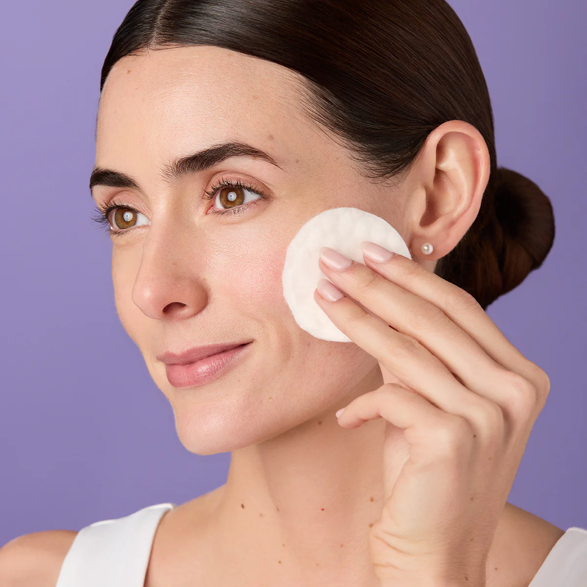 JAFRA Revitalize Toning Essence - Image 3